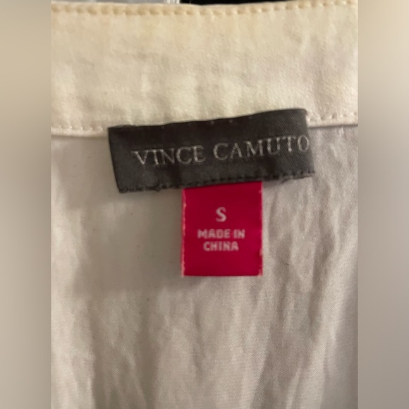 Vince Camuto - Satin Peplum Top - Picture 4 of 6